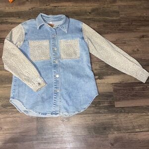 Judy Blue Play Day Shacket leopard prints women’s size Small